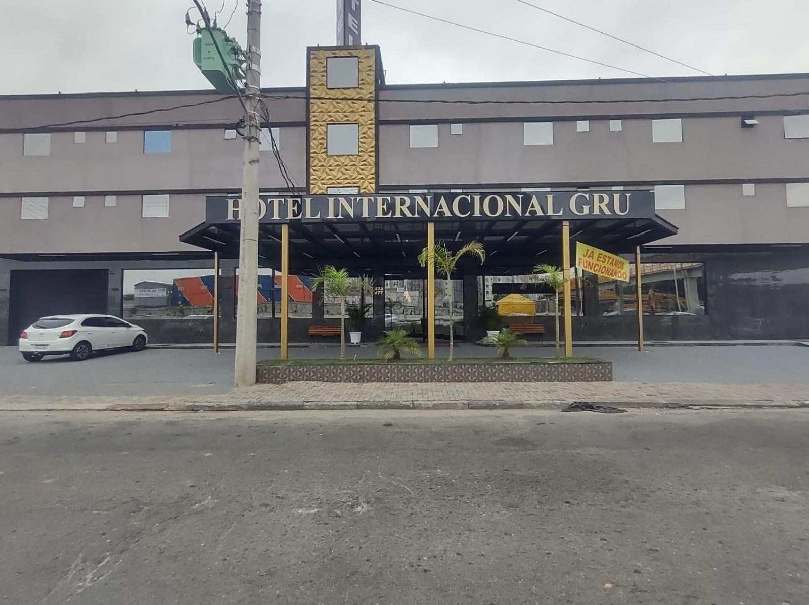 Hotel Internacional 瓜卢流斯 外观 照片